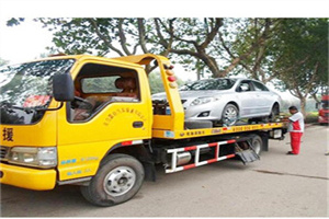 红山附近24小时汽车拖车服务热线