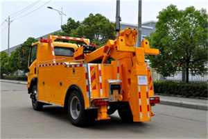 红山高速路拖车费