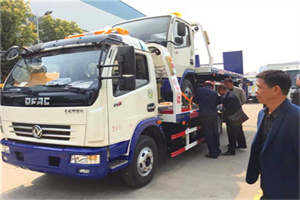 红山汽车道路救援拖车价格